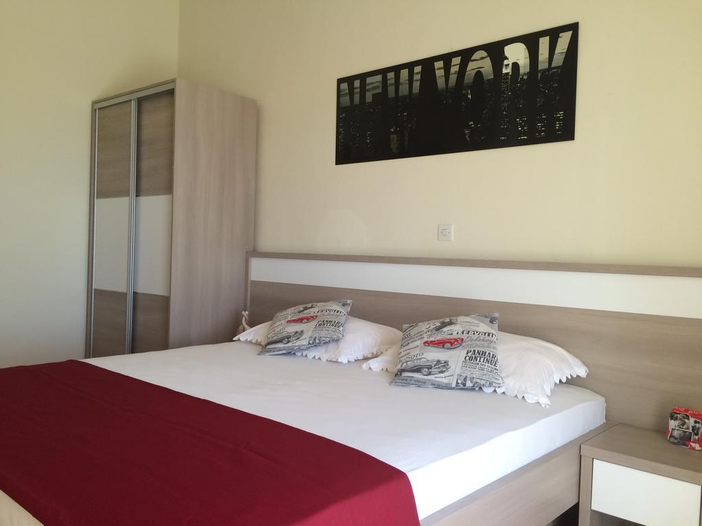 Apartmani Adriatic Ana Novalja Exteriér fotografie