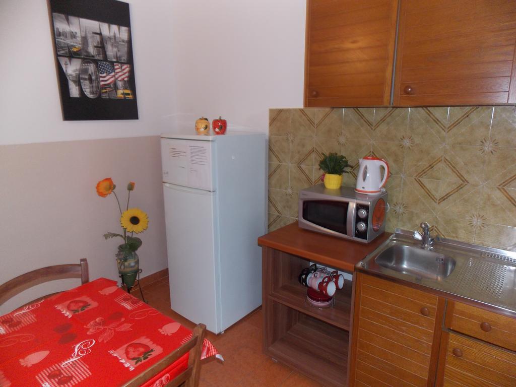 Apartmani Adriatic Ana Novalja Exteriér fotografie